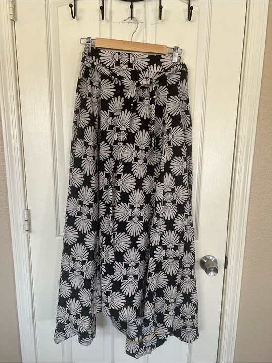 Free People Dresses & Skirts - Free People Black Cream Floral Wrap Midi Skirt Handkerchief Hem Boho